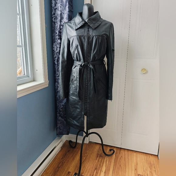 Danier Jackets & Blazers - Classic Black Leather Trench Coat with Belt
